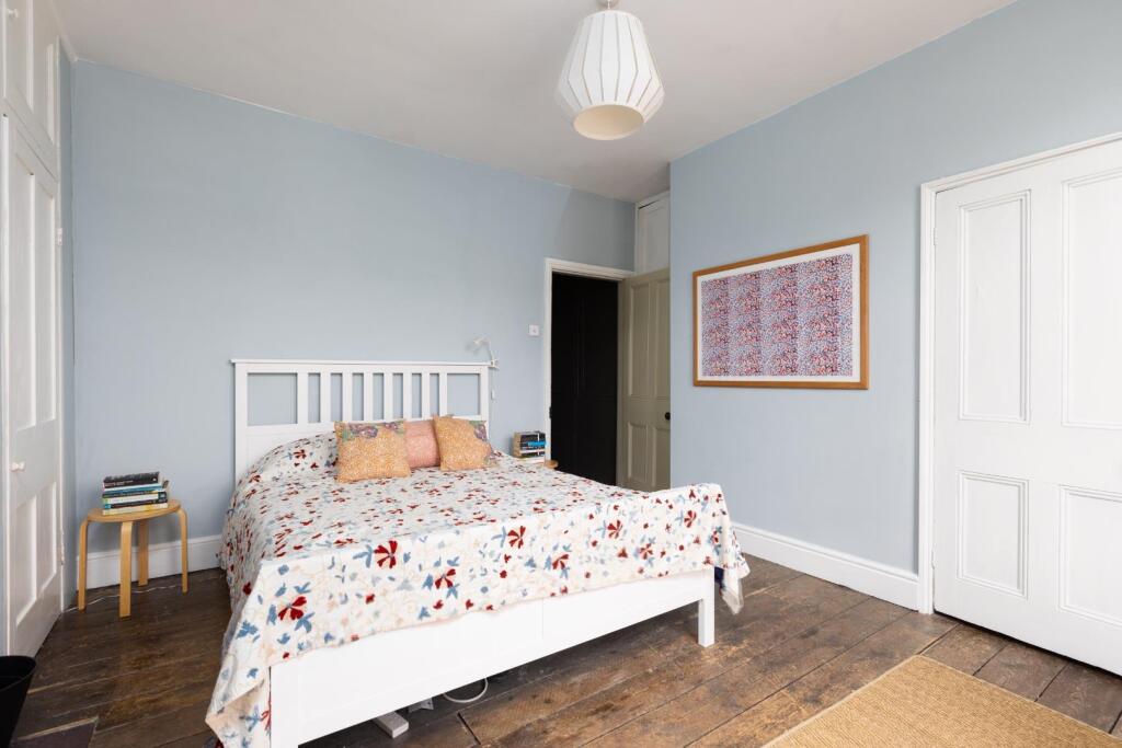 99 Lower Cheltenham Place-32.jpg