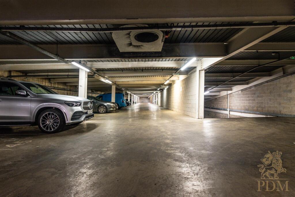 Apt 605 Hanley House Nottingham NG1 5BL