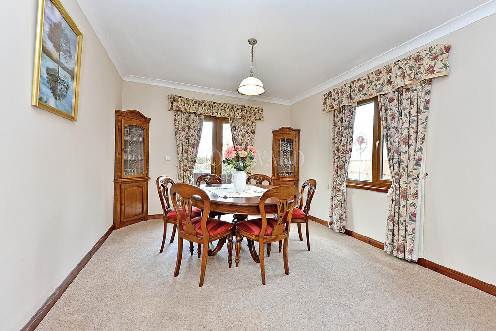 Living/Dining Roo...