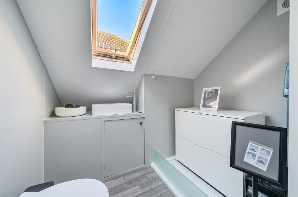 1342307-28-68a8d3...