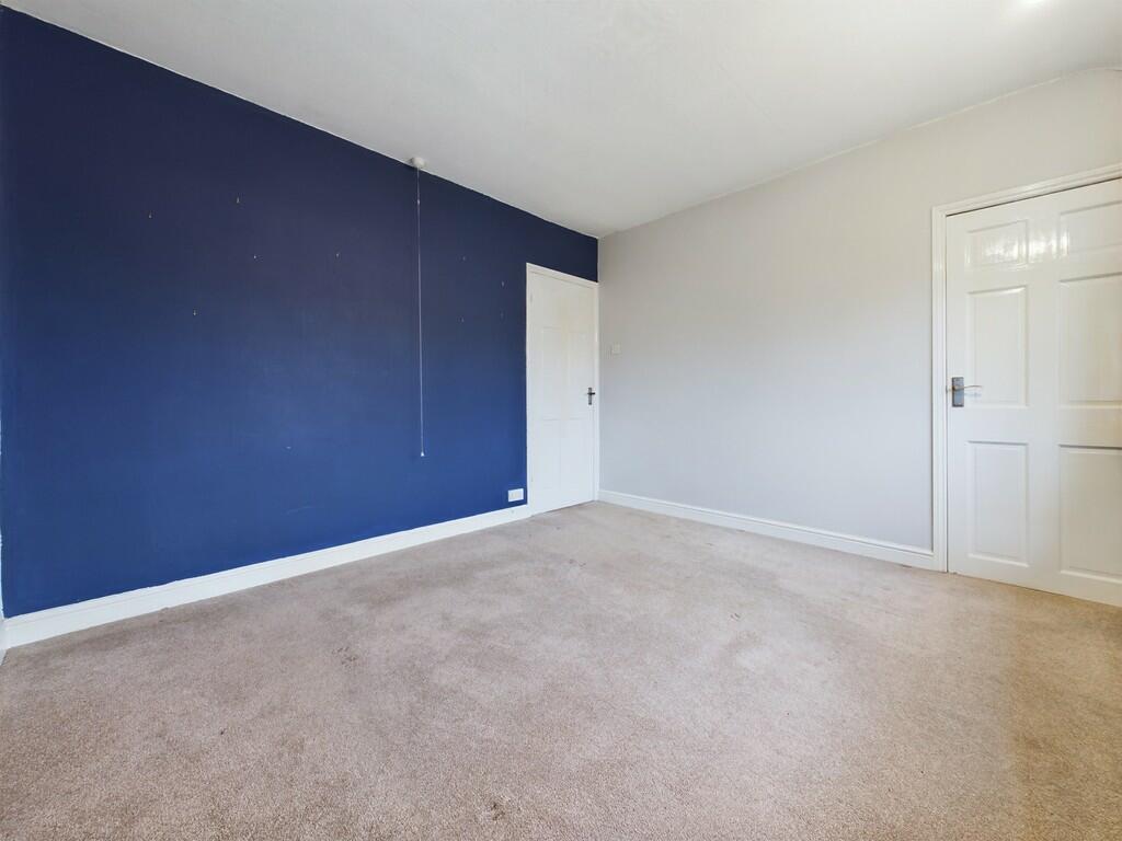 CAM04273G0-PR0032...