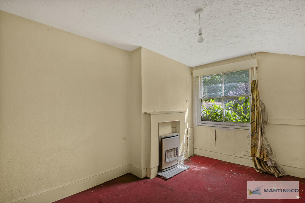 6_32709_watermark...