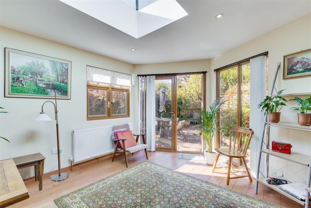 Souberie Avenue 38-31.jpg