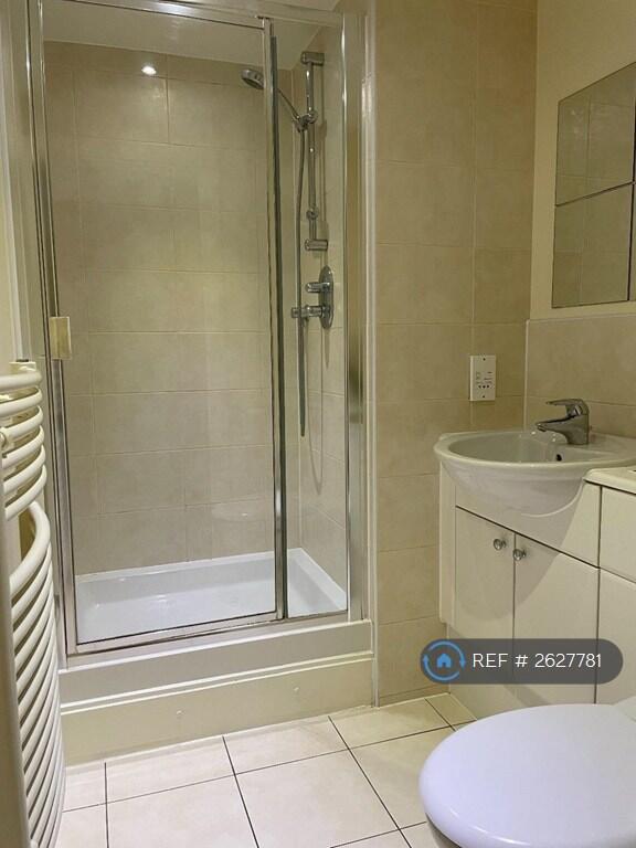 Ensuite Bathroom