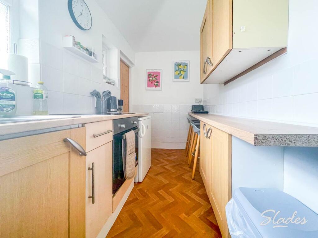 25c Keswick kitchen 