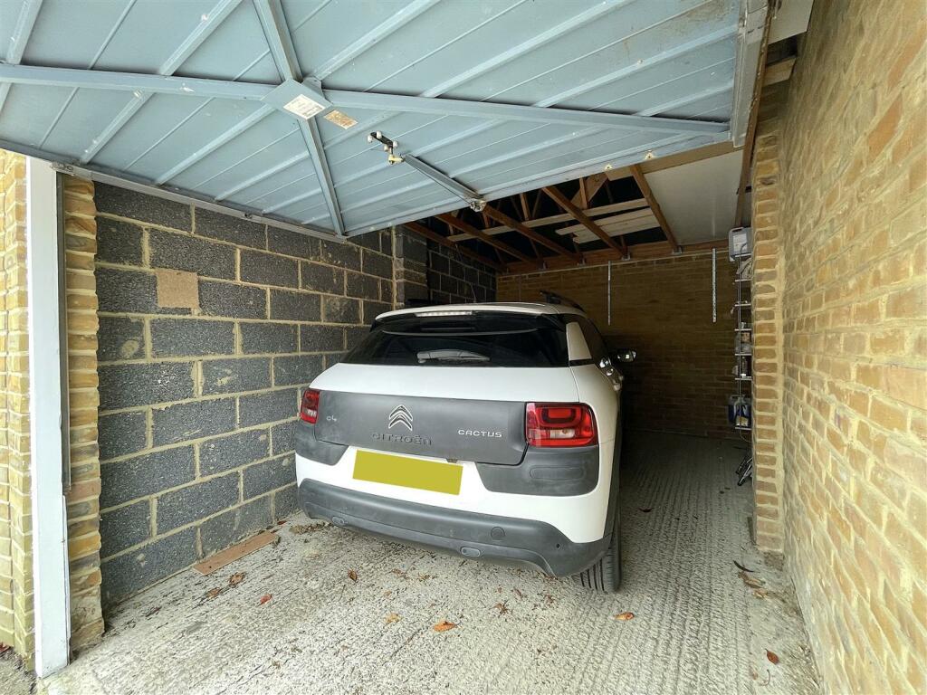 Garage (1).jpeg