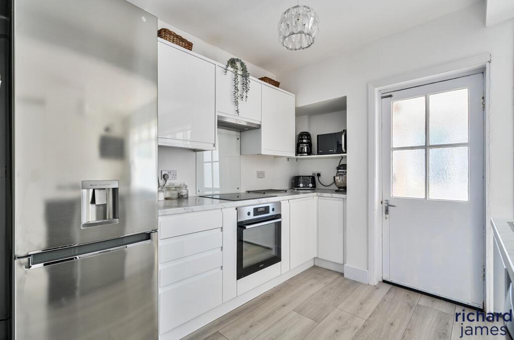 99d0ebe8ffd54c8493418e127f270407