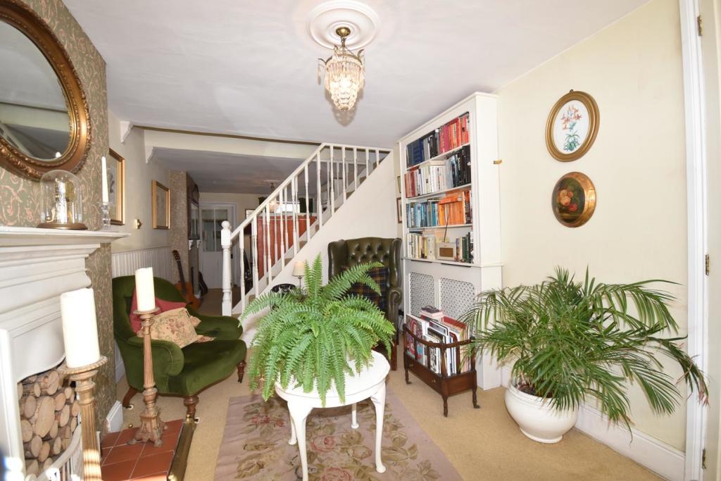 Living Room.JPG
