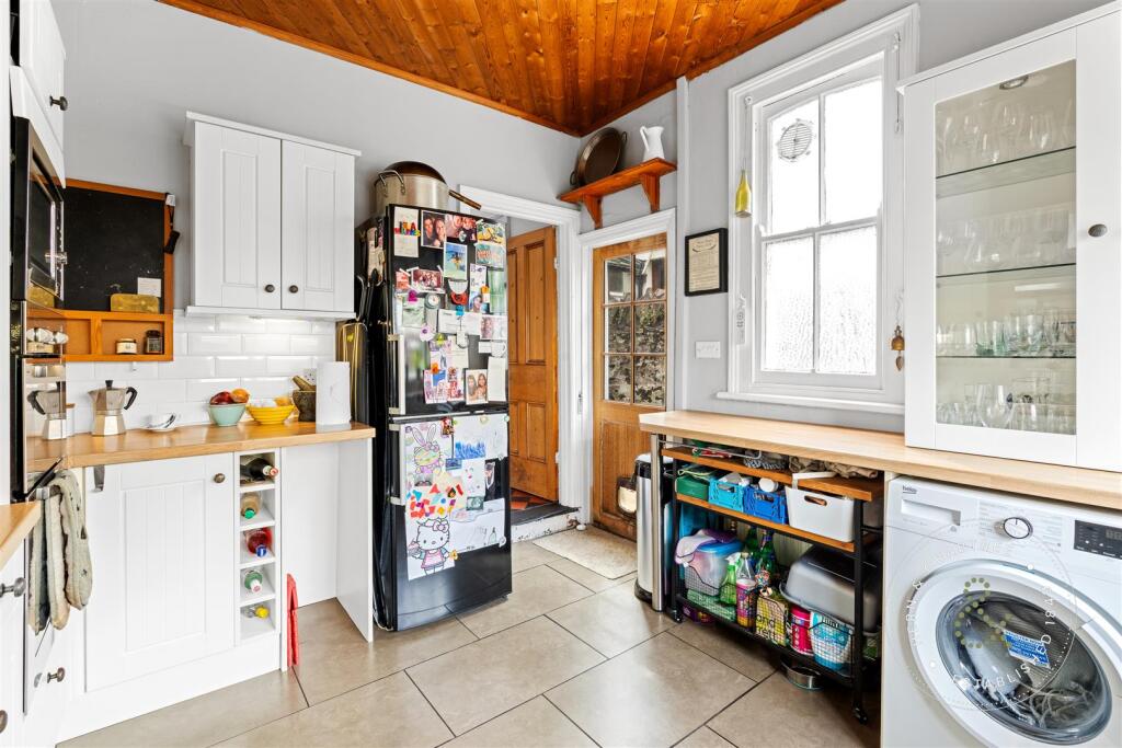 Balaclava Road, HernCrabtree (15).jpg