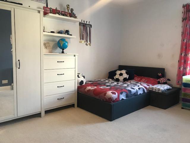 BEDROOM  2