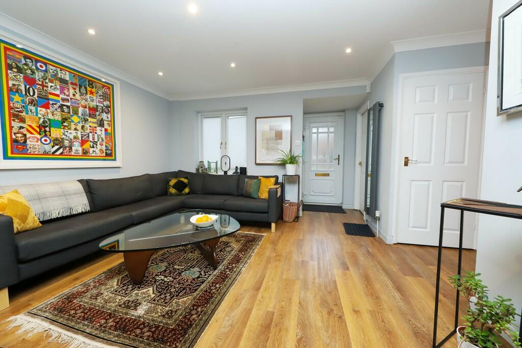 31 Oakdene Close ...