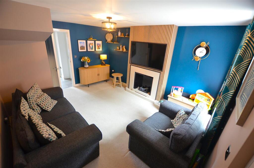 Lounge.