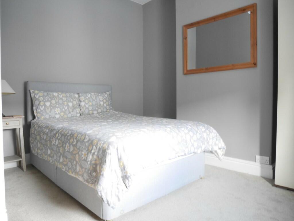 Second bedroom