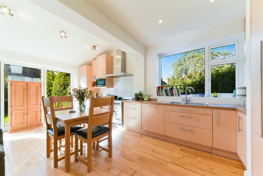 Open Plan Kitchen/Dining/Reception Room