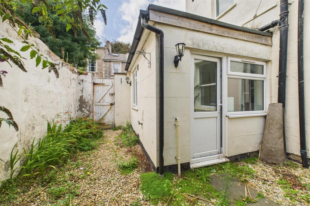 2a, Stanley Road Redland, Bristol BS6 6NW | Leaseh