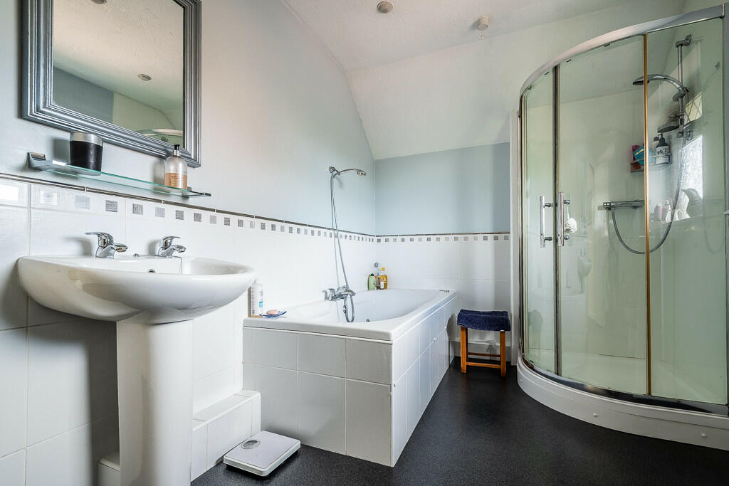 Coombe Cottage - ...