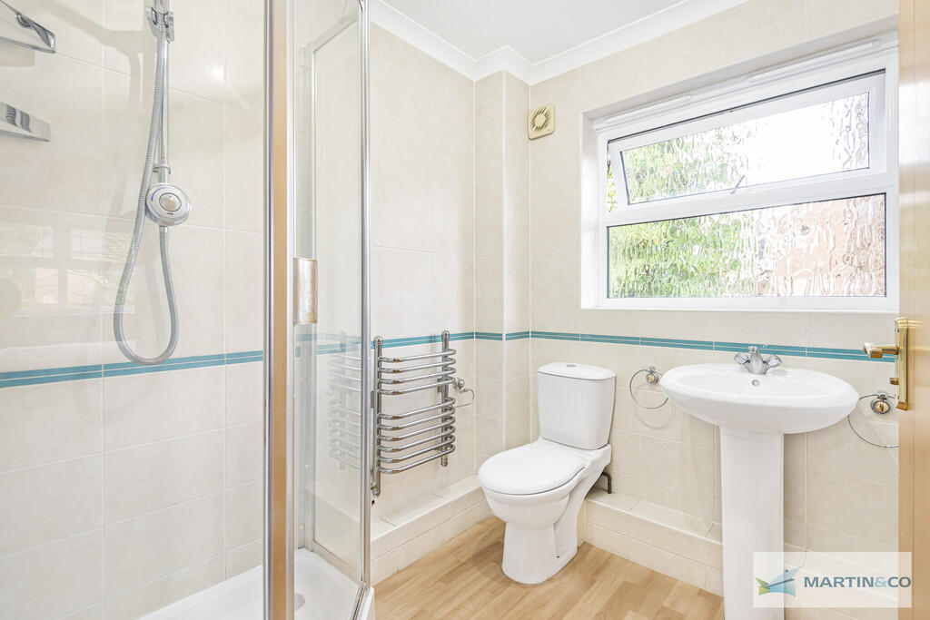 13_47881_watermar...