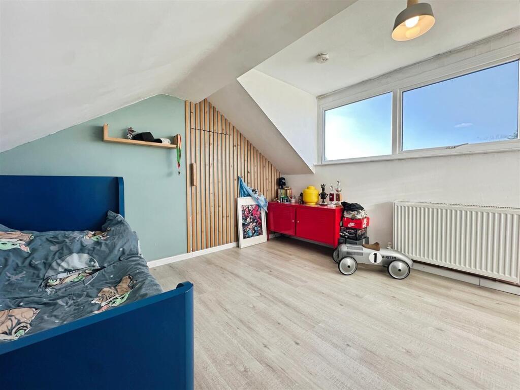 71ae9ff0--4962-9BB7-78255668E037-69919-00002CFF821