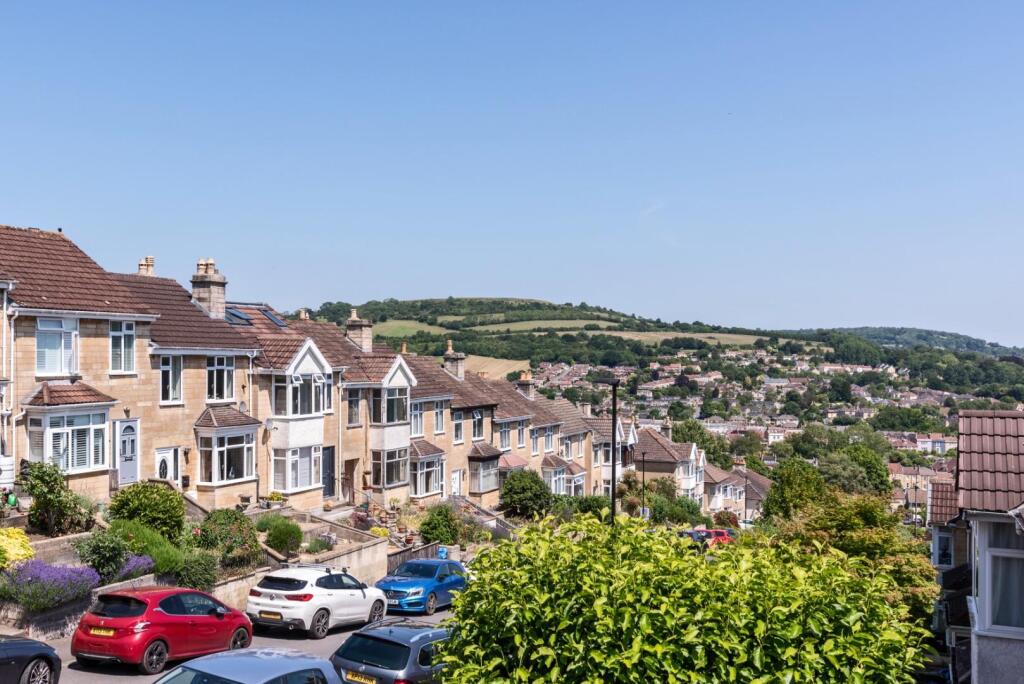 4 Croft Road, Bath BA1 6JJ-7.jpg