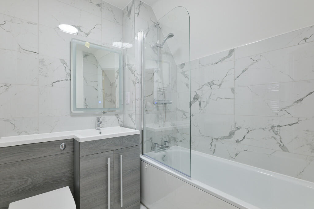 WOODCOTE RESERVOI...