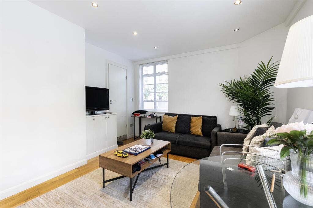 22 Nell Gwyn House -5.jpg