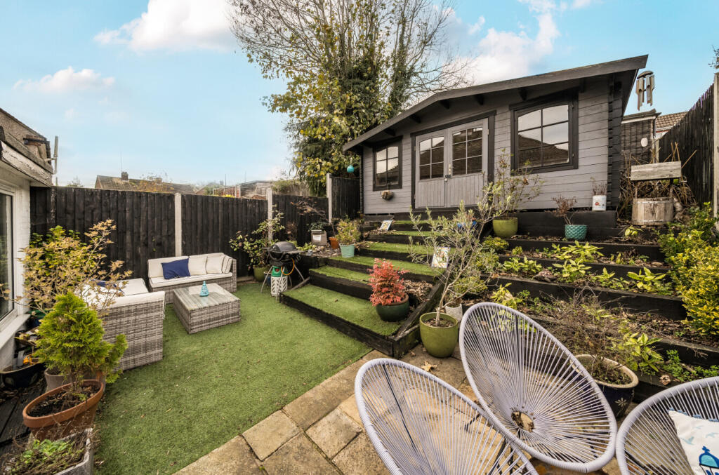 1383270-11-691f13...