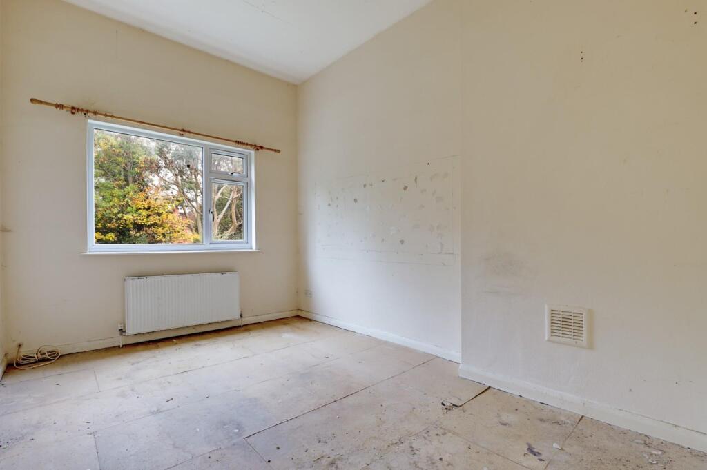 10-316eJHPropWpen - 29b Samos Road - 31-2.jpg