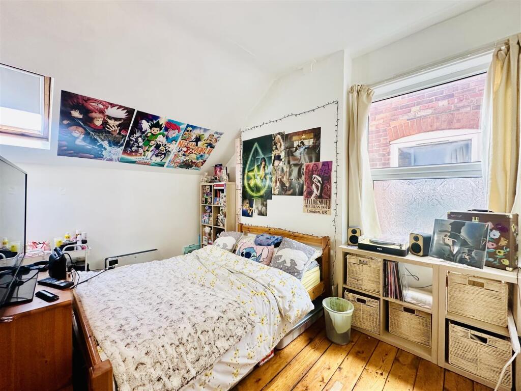 Bedroom 6