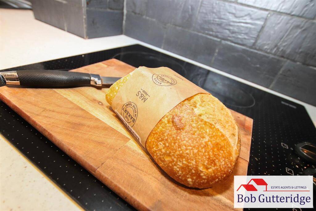 tlc_20b33f0a-5c95-4d54-9543-27e3e100737a_0600b45.j