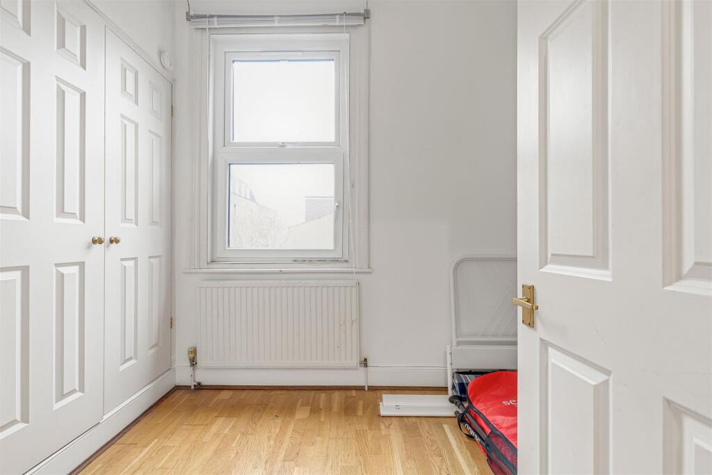 James_anderson-FFF__160a_upper_richmond_road__9_.j