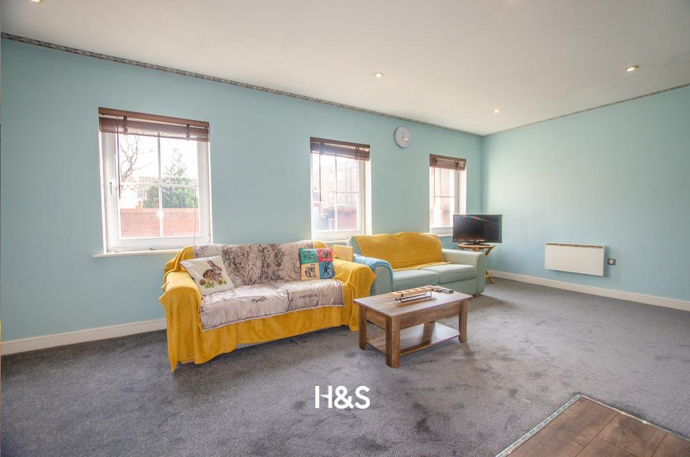 dickens heath road - lounge.jpg