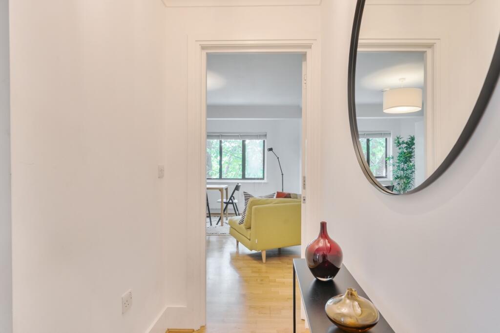 1331968-14-688676...