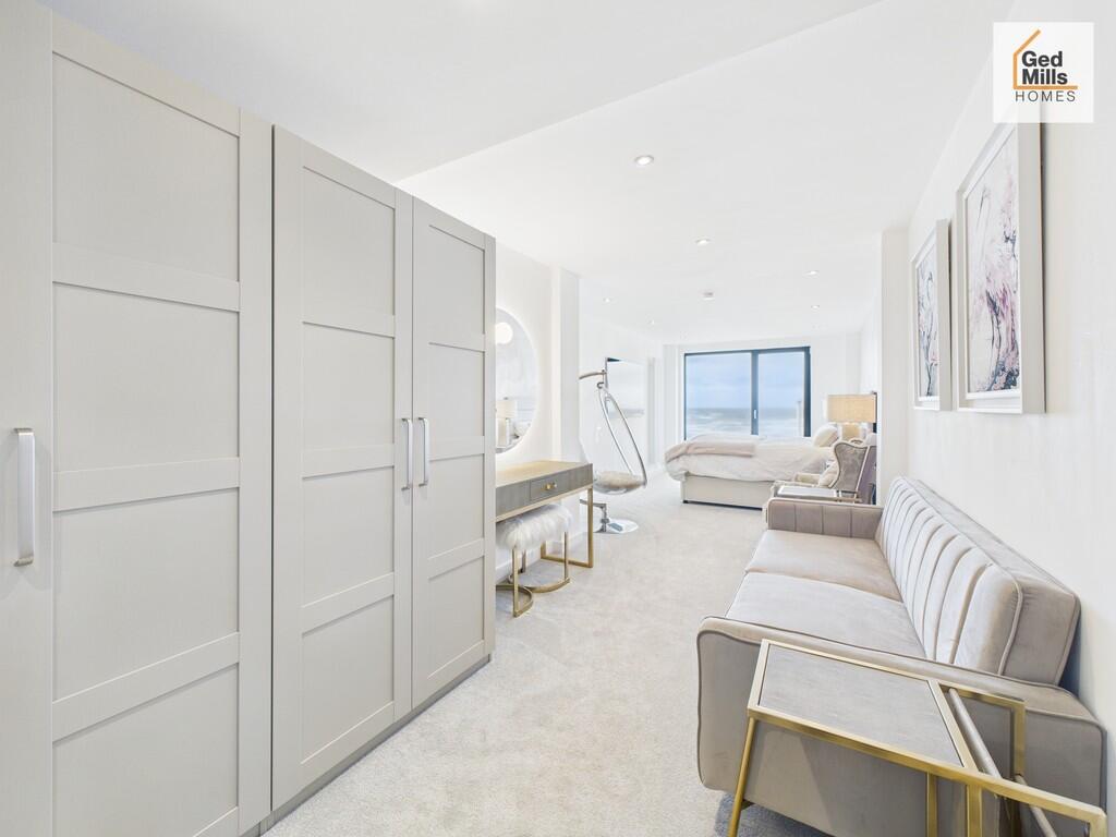 CAM04261G0-PR0110...