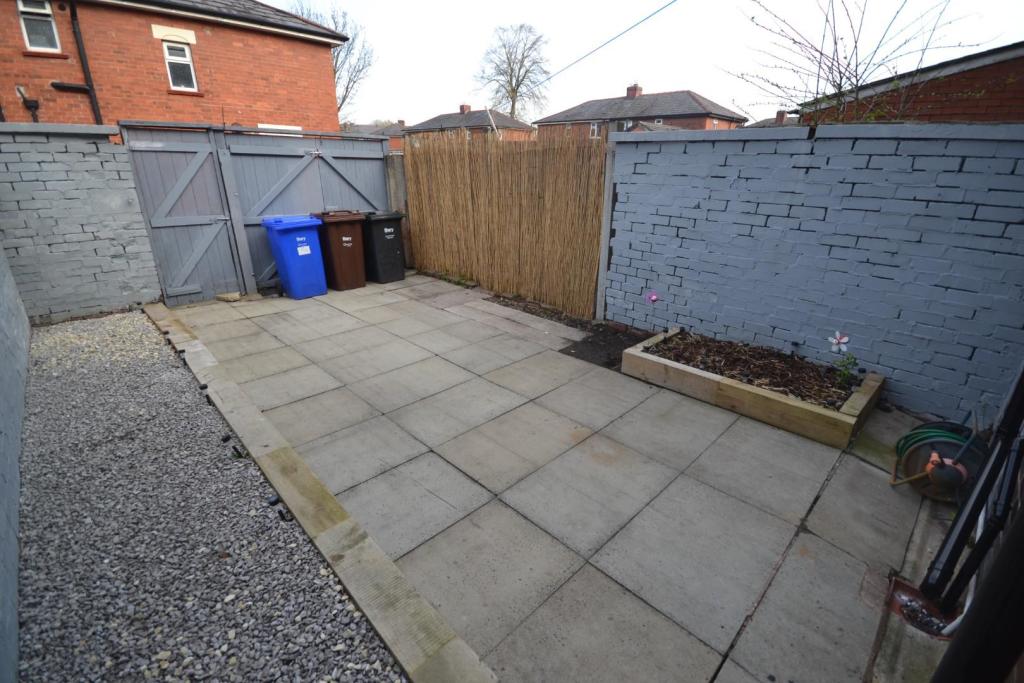 Outside - Rear Patio Garden