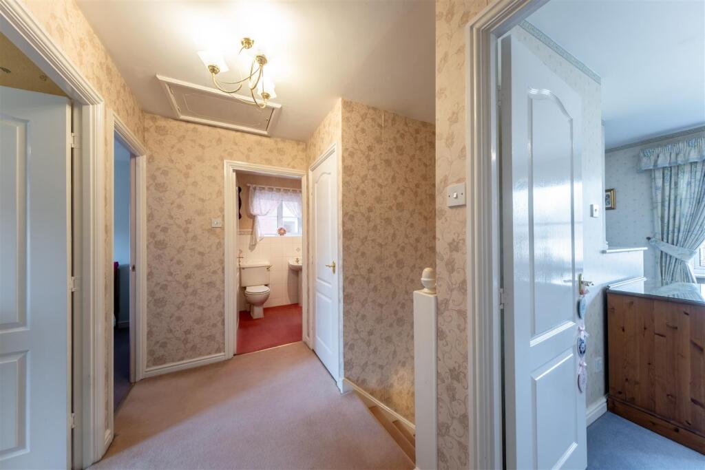 10 Knightsbridge Avenue-029.jpg