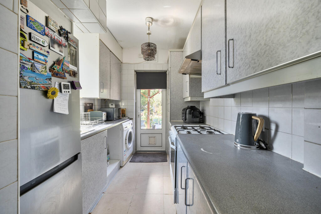 1319852-5-6870f32...