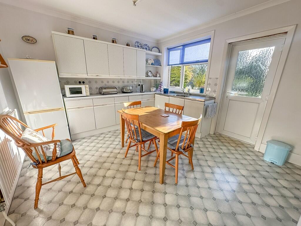9 Kitchen