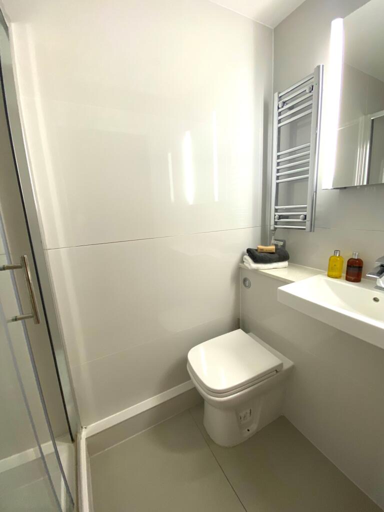 Ensuite