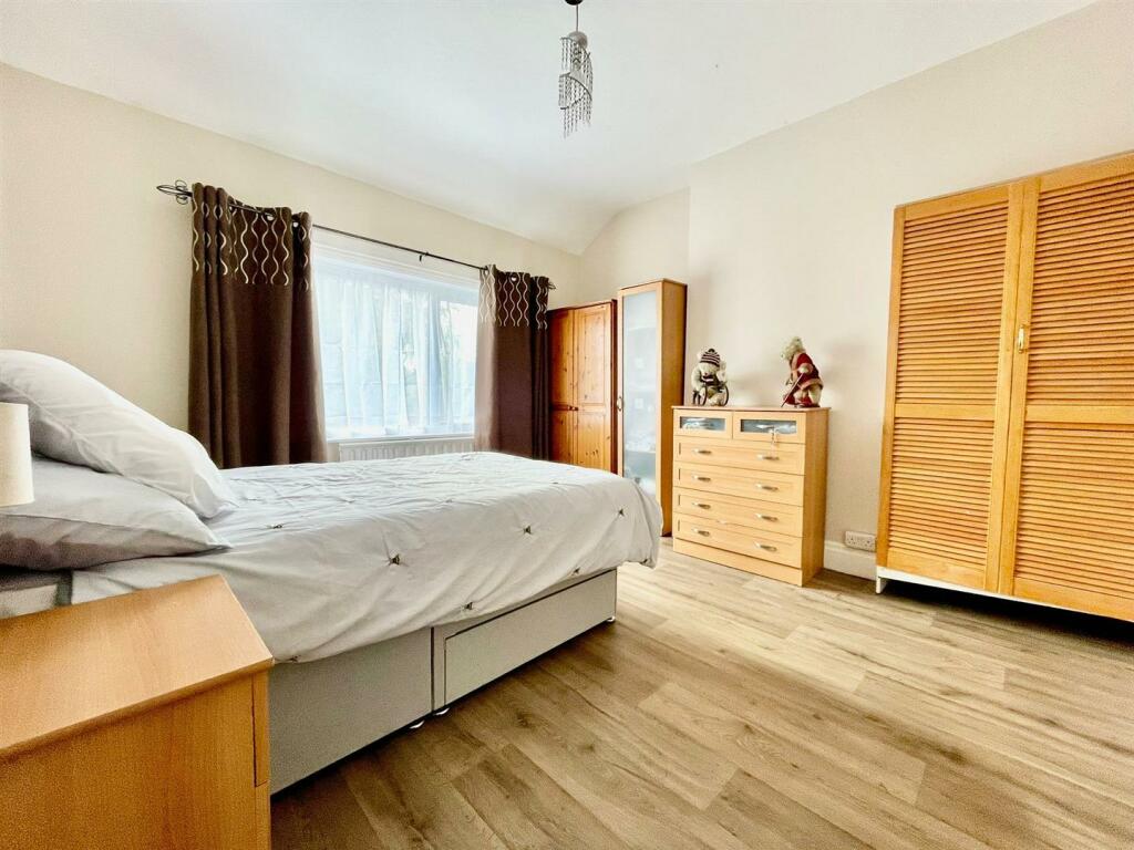 PHOTO-2024-10-17-13-27-49 2.jpg