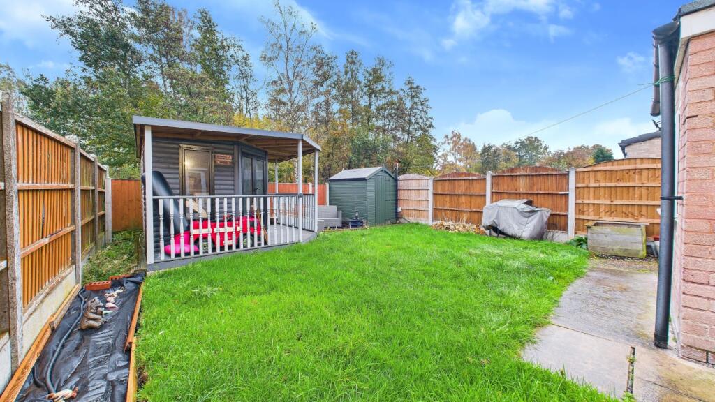 CAM03669G0-PR0038-STILL010