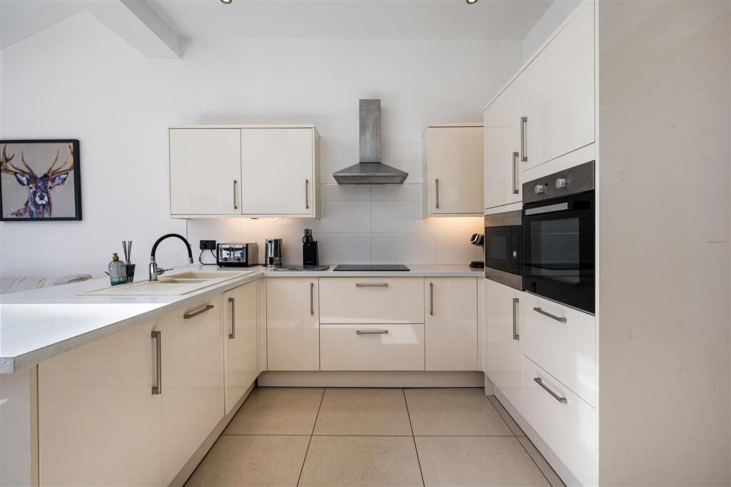 Open plan kitchen-diner family room