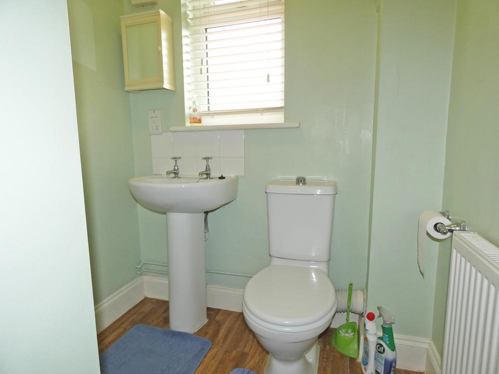 2270ensuite2.jpg