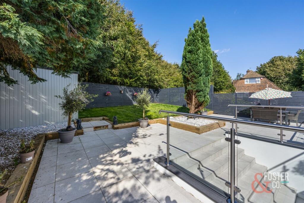 Eastwick Close, 3-025.jpg