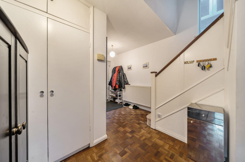 1365538-9-68ed122...