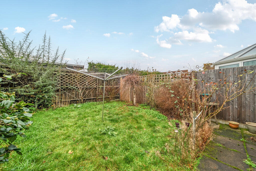 1388176-16-693bf1...