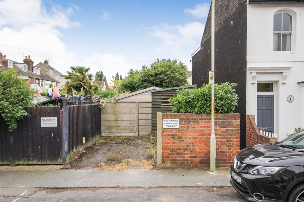 Canterbury Road, Whitstable