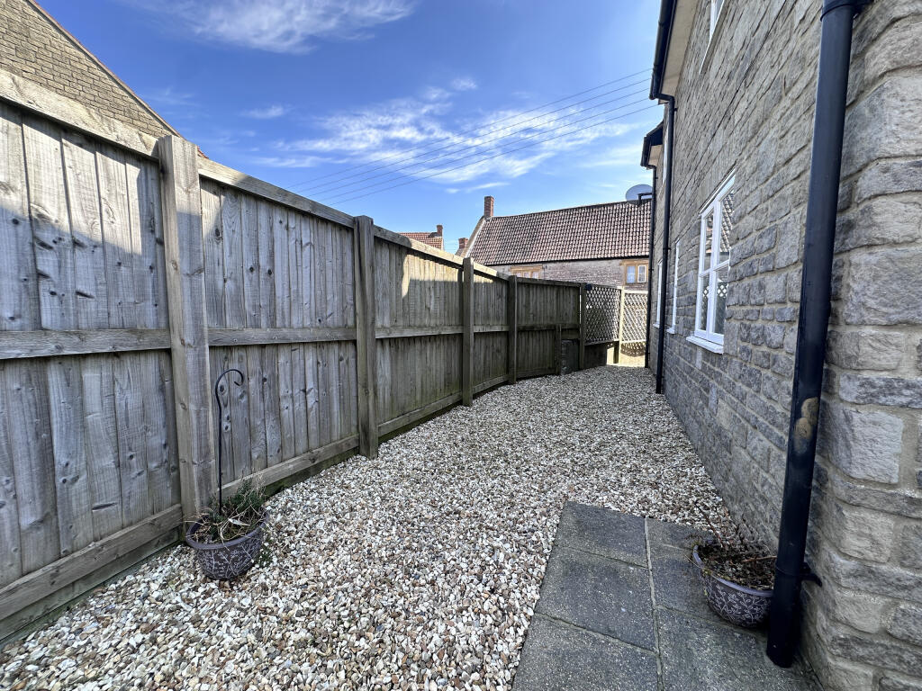 Side Walkway