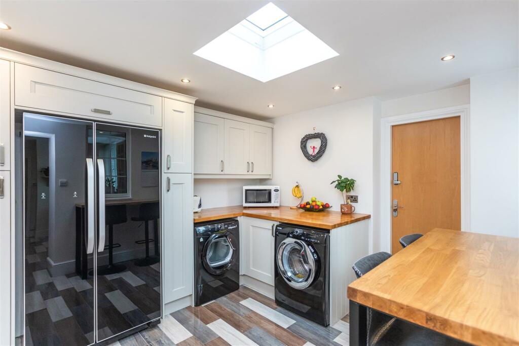 398 Holcombe Road-20.jpg