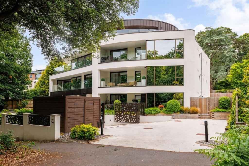 93916_Flat 10 56 The Avenue  (5).jpg