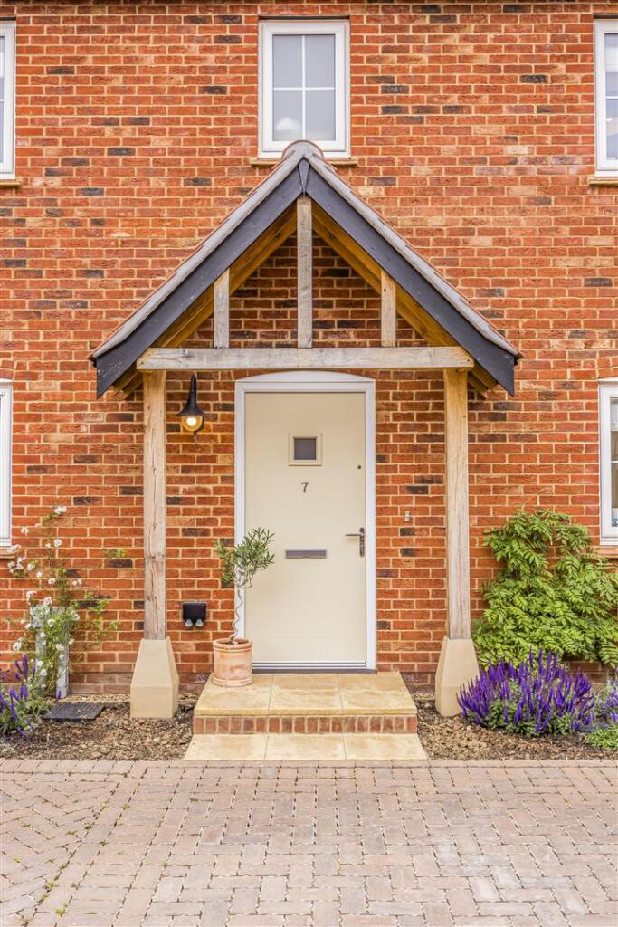 7 Cotton Way, Bedhampton-PorticoMarketing-SarahOli